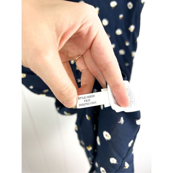 Madewell Button-Back Easy Dress in Daisy Dots Size XXS - Picture 10 of 13